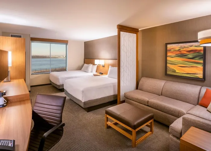 Hyatt Place East Moline/quad Cities
